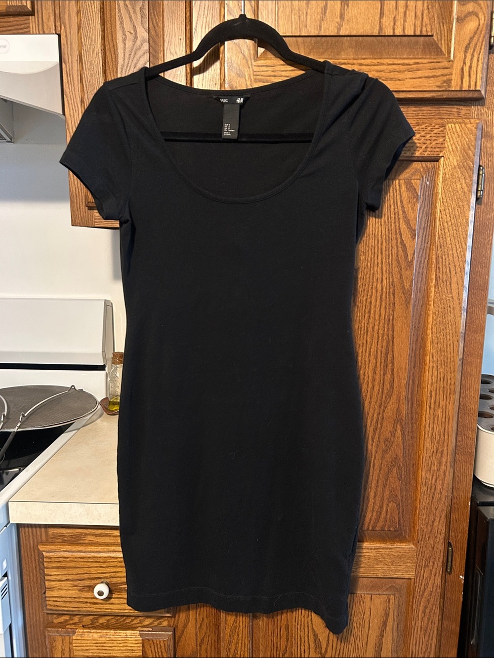 H&M Black Scoop Neck Short Sleeve Bodycon Dress